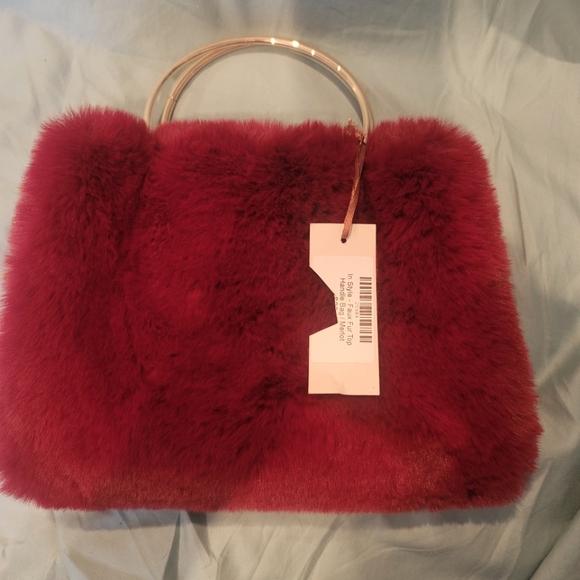 Coco Rose Beach & Resort.  Faux Fur Top Handle Bag/Merlot - Picture 2 of 10